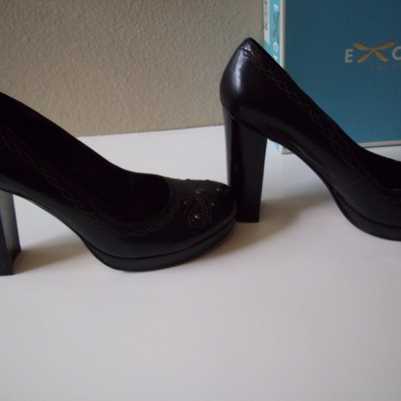 Exchange size 8 chunky 4 inch heel 1/2 inch platform - Picture 3 of 9